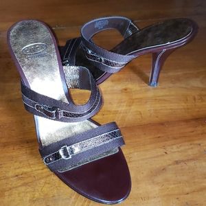 EUC Circa Joan & David Brown Slide Heels Size 8.5